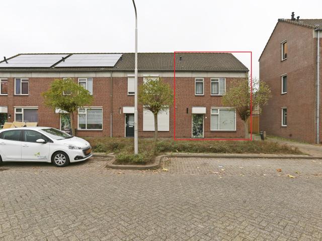 house in 13, Baflostraat, 5043 BJ Tilburg