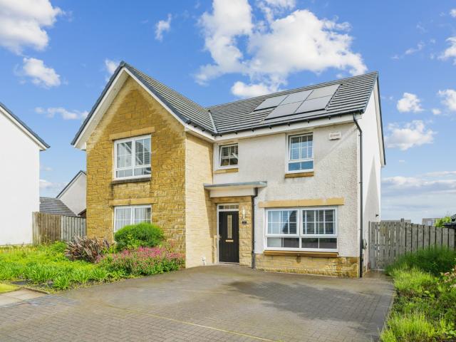 house in 11 Malletsheugh Wynd, Newton Mearns, Glasgow, G77 6WX