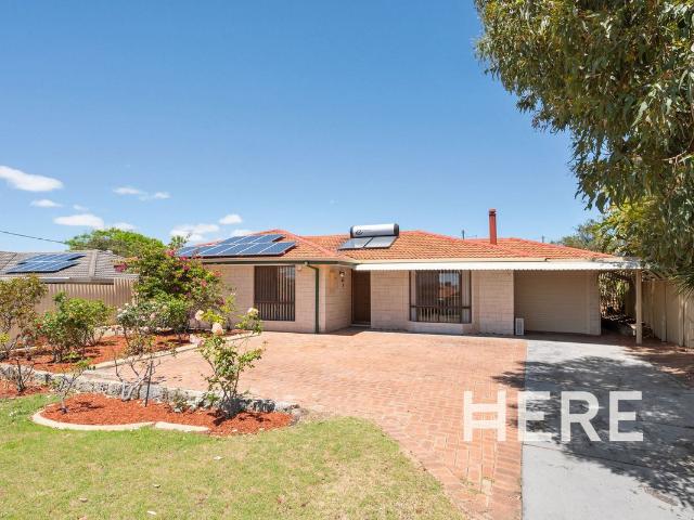House in 129 Warrandyte Drive, Craigie WA 6025