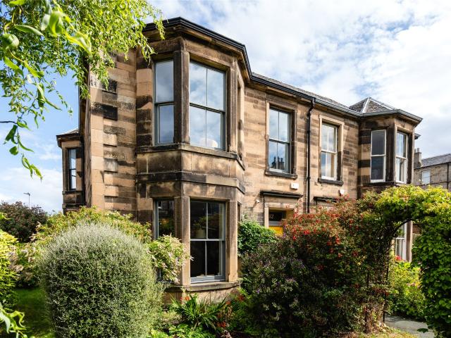 house in 12 Stanley Road, Edinburgh, EH6 4SJ