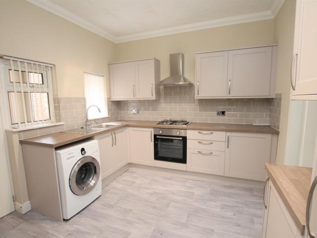 house in 146 Perth Street West, Hull, HU5 3UD