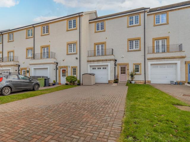 house in 19 Southview Grove, Bearsden, Glasgow, East Dunbartonshire, G61 4GZ