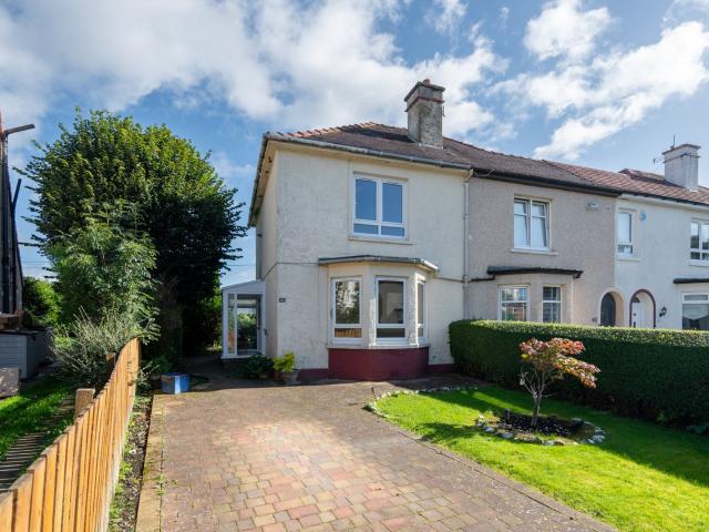 house in Talbot Drive, Scotstounhill, Glasgow, G13 3RR
