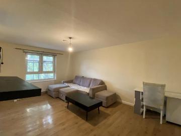 house in Tasman Walk, London E16