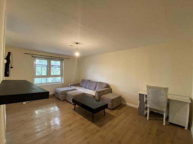 house in Tasman Walk, London E16
