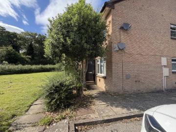 house in Teasel Avenue, MK14