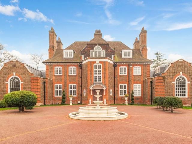 house in The Bishops Avenue London N2