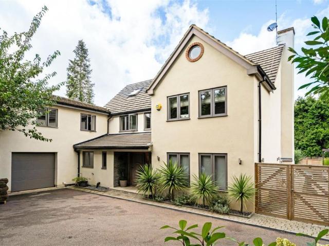 house in The Lindens, Hemel Hempstead, Hertfordshire