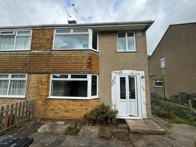 house in Tyndale Avenue, Yate, Bristol