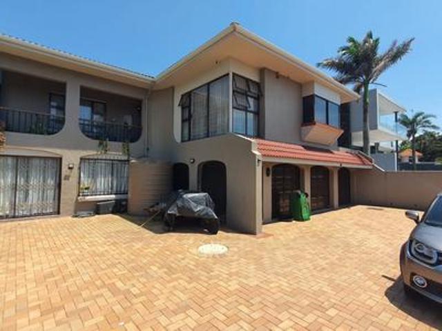 House in Umhlanga Central