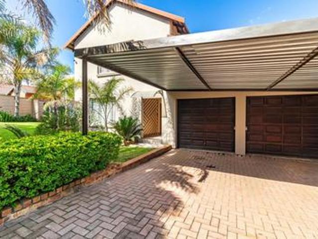 House in Van Riebeeck Park