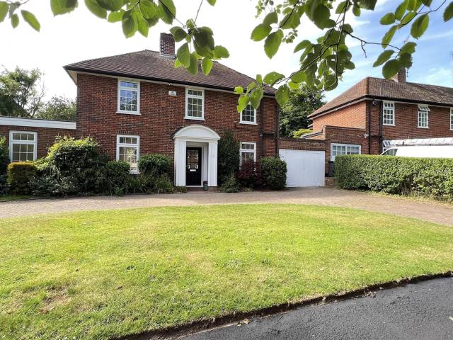 house in Valley Road, Welwyn Garden City, Welwyn Garden City