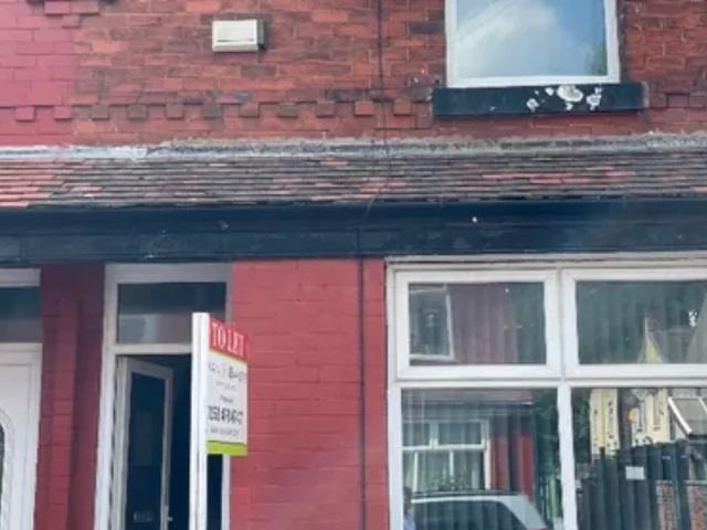 House In Ventnor Avenue, Manchester M19