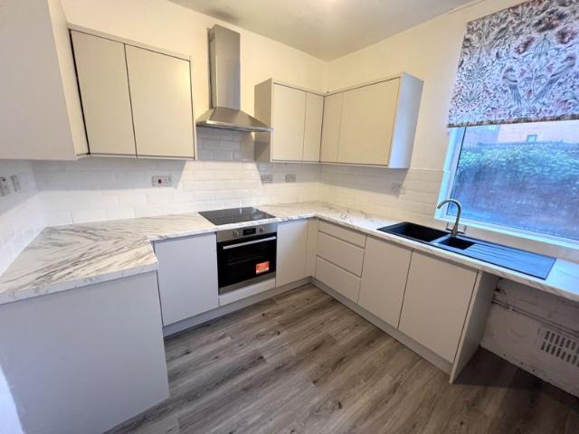 Weaste Road, Salford, M5