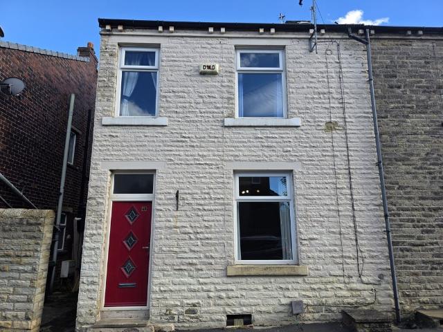 house in Woodhead Street, Marsh, Cleckheaton