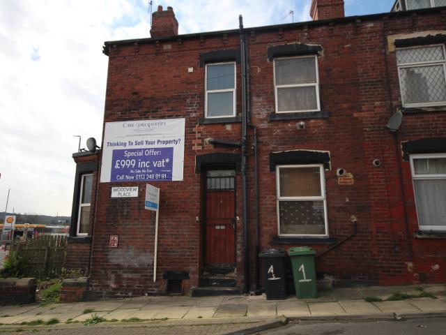 house in Woodview Place, LS11 6LD, Leeds
