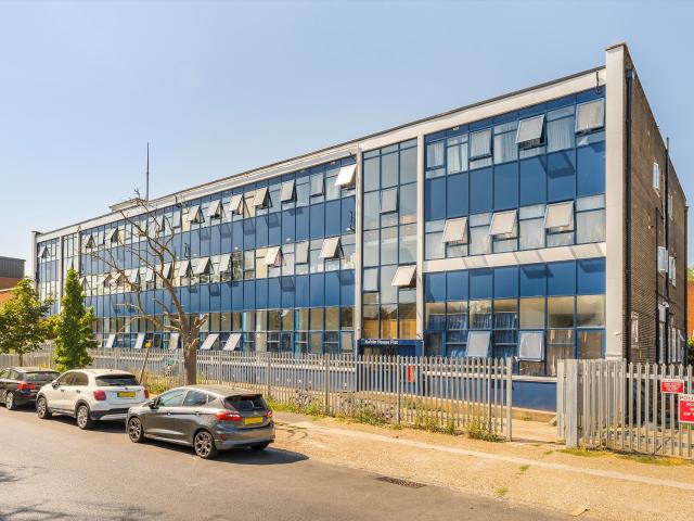 house in Worsley Bridge Road, Lower Sydenham, SE26
