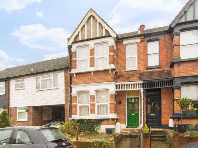 house in Wynndale Road, South Woodford