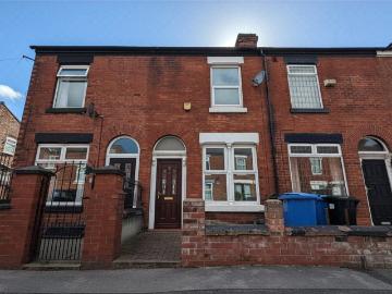 house in Yule Street, Edgeley, Stockport, SK3 9LB