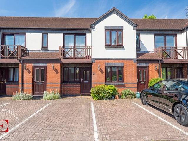 house in Alexandra Court, Kenilworth, CV8