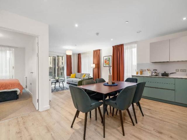 house in Anvil, Manchester, M5 4SJ