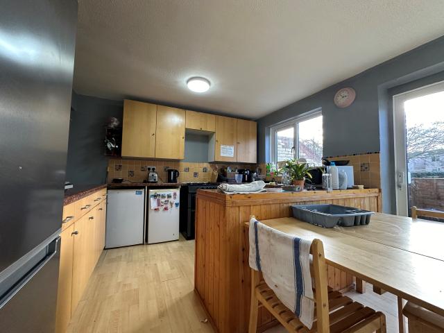 house in Ashfield, MK14