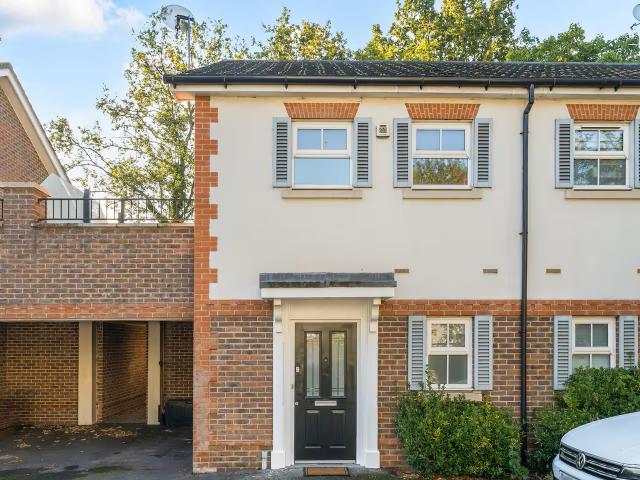 house in Ashley Road