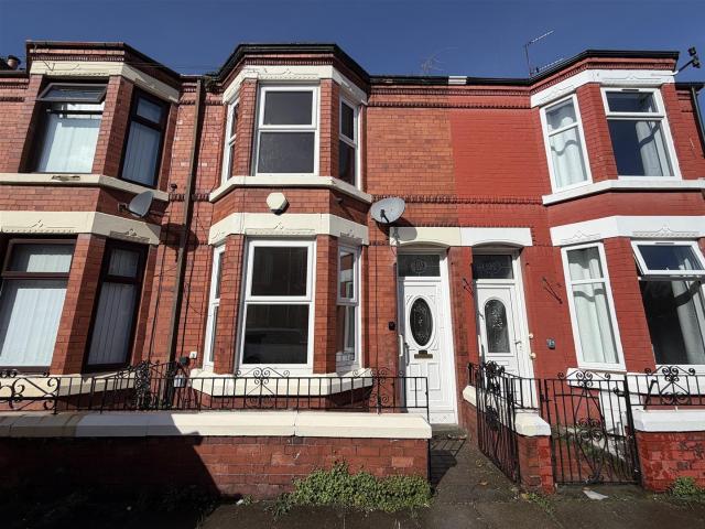 house in Asquith Avenue, Birkenhead