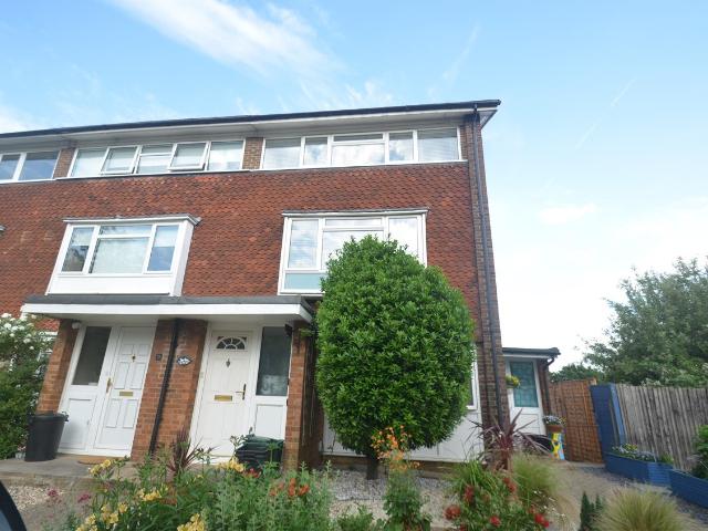 house in Beckett Walk, Beckenham