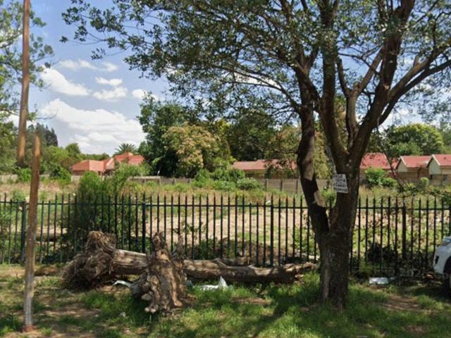 House in Bedworth Park For Sale