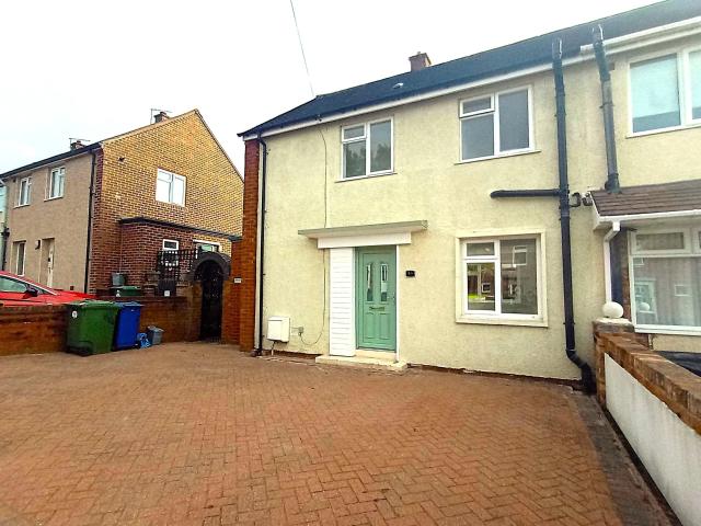 house in Bevan Lee road Cannock