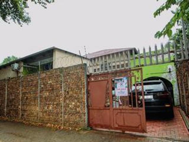 House in Bezuidenhout Valley
