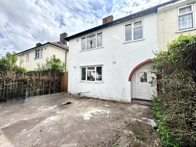 house in Camden Gardens, Thornton Heath