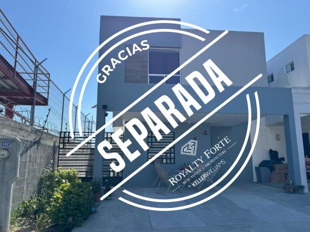 house in Calle Cerezo, Fraccionamiento Los Encinos, 66612 Apodaca, NL, México