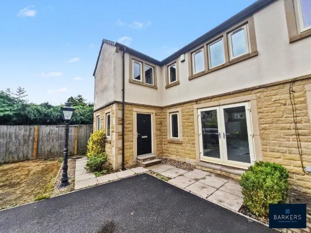 house in Carlton Court, Birkenshaw, Bradford