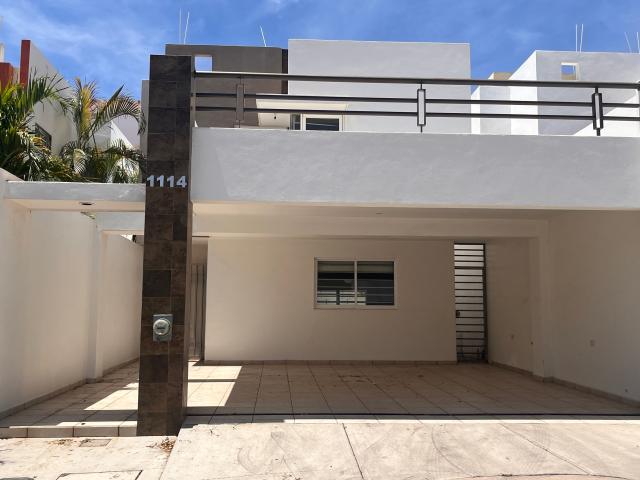 house in Circuito de Las Garzas 1106, Fraccionamiento Lomas del Sol, 80016 Culiacán Rosales, Sin, México
