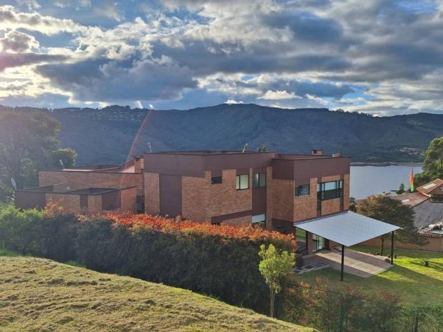 house in Conjunto Casa de Campo, La calera, Cundinamarca