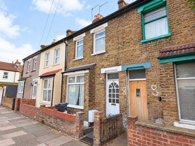 house in Cornwallis Road, Edmonton, N9