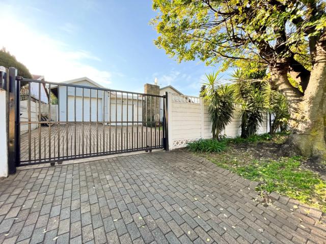 house in Dawnview, Germiston, Gauteng