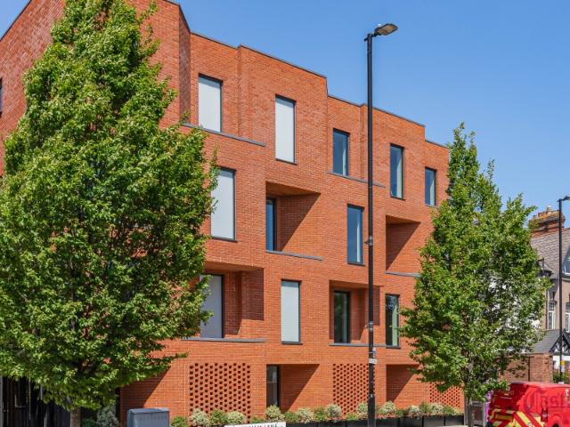 Dixon House, Tottenham Lane, N8 8086CC5C C566 44E5 B567 041797B5AF1D Castles Estate Agents