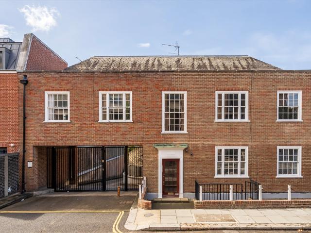 house in Dovehouse Street,, SW3