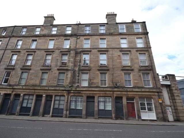 house in Duke street, Leith, Edinburgh, EH6 8HL