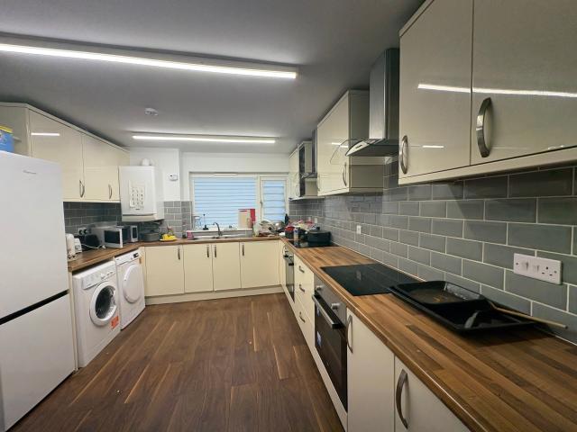 house in Farm Field Court, Northampton NN3