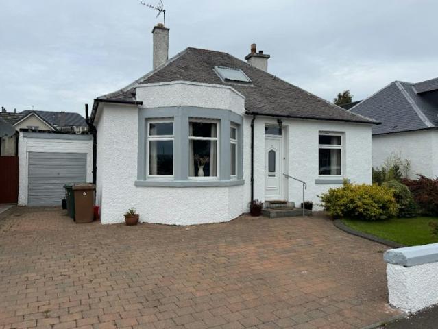house in Featherhall Crescent North Corstorphine, Edinburgh, EH12