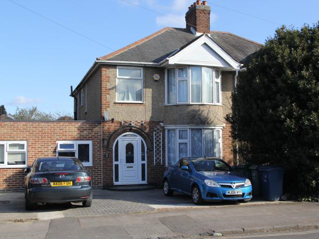 house in FERN HILL ROAD, COWLEY