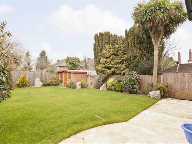 house in Fir Grove, New Malden, KT3