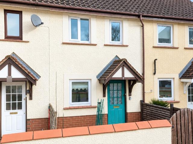 house in Fivash Close