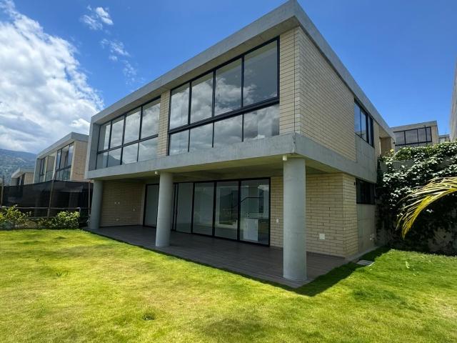 house in Floridablanca, Santander