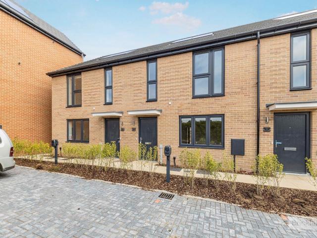 house in Fleming Gardens, MK4