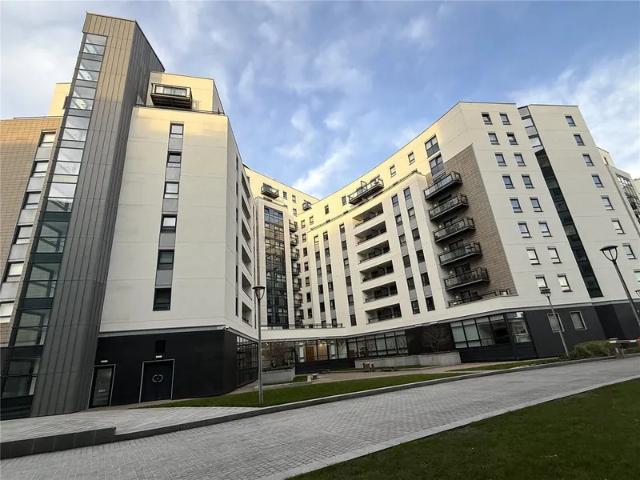 house in Gateway East, Marsh Lane, Leeds, UK, LS9